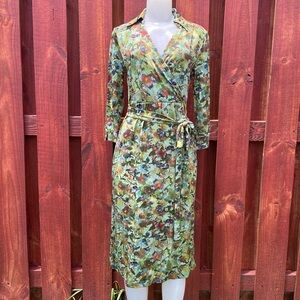 Dossier Dress Size M